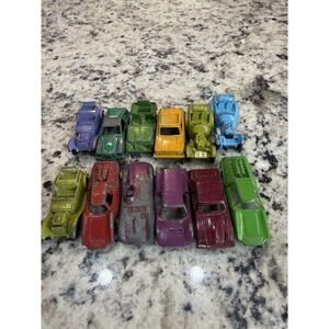 Lot of 12 Vintage Tootsietoy Diecast Cars & Trucks Mixed Models Chicago USA B